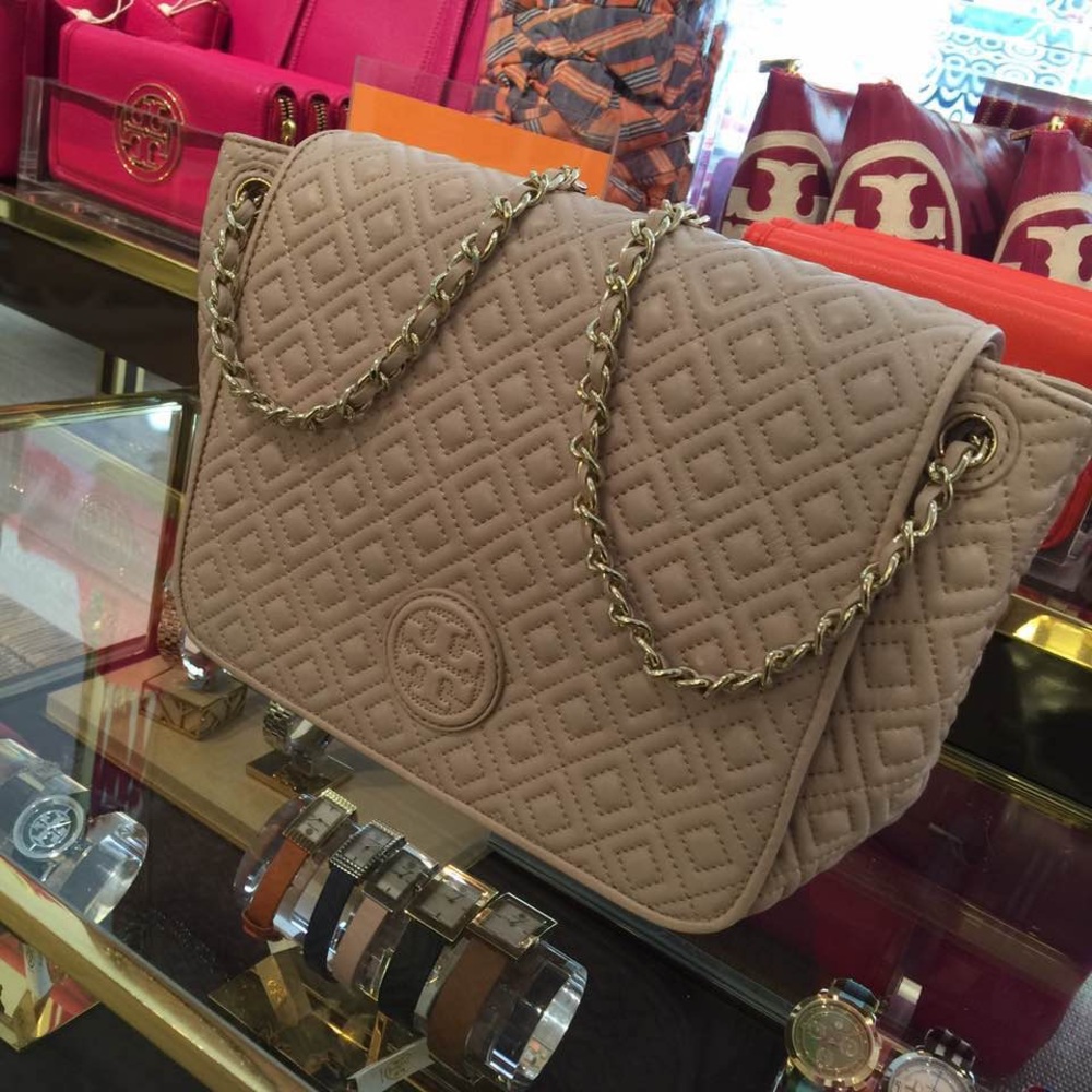 Tory Burch - Picture 2 of 7